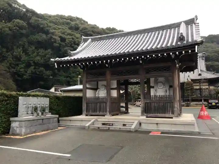 金剛寺の山門・神門