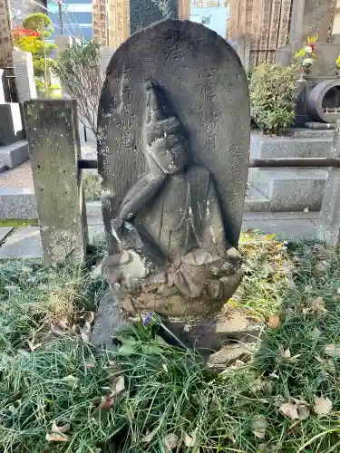 常圓寺の{uncategorized: "未分類", other: "その他", undefined: "問題あり", building: "その他建物", grave: "お墓", sacred_gate: "鳥居", guardian: "狛犬", statue: "像", buddha: "仏像", history: "歴史", nature: "自然", garden: "庭園", animal: "動物", pagoda: "塔", temizu: "手水舎", mountain_gate: "山門・神門", sanctuary: "本殿・本堂", subordinate: "末社・摂社", art: "芸術", scenery: "景色", jizo: "地蔵", ema: "絵馬", goshuin: "御朱印", omikuji: "おみくじ", items: "授与品その他", amulet: "お守り", goshuincho: "御朱印帳", eats: "食事", festival: "お祭り", votive_dance: "神楽", shichigosan: "七五三参", wedding: "結婚式", experience: "体験その他", initially: "初詣", around: "周辺", anti_infection: "感染症対策"}