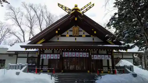 新琴似神社の本殿