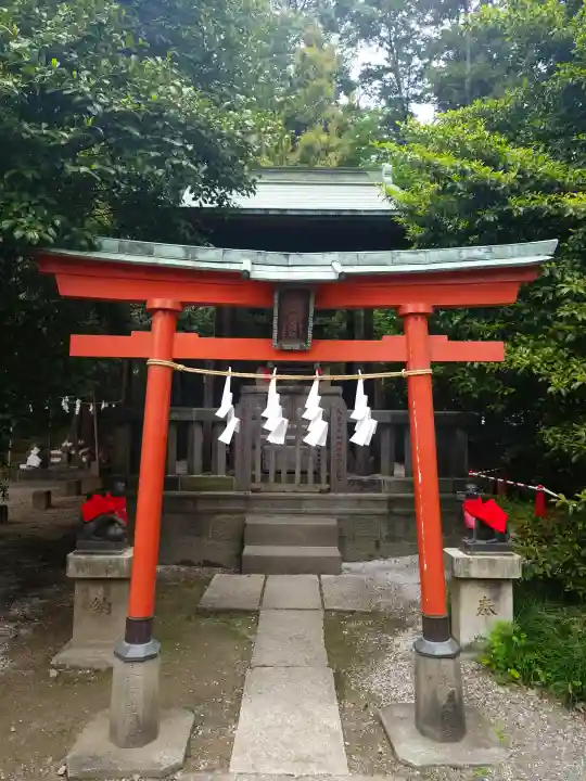 箭弓稲荷神社の{uncategorized: "未分類", other: "その他", undefined: "問題あり", building: "その他建物", grave: "お墓", sacred_gate: "鳥居", guardian: "狛犬", statue: "像", buddha: "仏像", history: "歴史", nature: "自然", garden: "庭園", animal: "動物", pagoda: "塔", temizu: "手水舎", mountain_gate: "山門・神門", sanctuary: "本殿・本堂", subordinate: "末社・摂社", art: "芸術", scenery: "景色", jizo: "地蔵", ema: "絵馬", goshuin: "御朱印", omikuji: "おみくじ", items: "授与品その他", amulet: "お守り", goshuincho: "御朱印帳", eats: "食事", festival: "お祭り", votive_dance: "神楽", shichigosan: "七五三参", wedding: "結婚式", experience: "体験その他", initially: "初詣", around: "周辺", anti_infection: "感染症対策"}