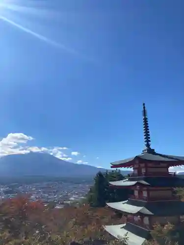 新倉富士浅間神社(山梨県)