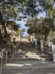 岡本八幡神社の建物その他