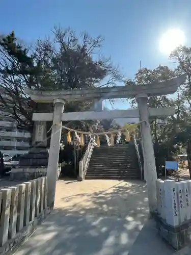 田中八幡神社の{uncategorized: "未分類", other: "その他", undefined: "問題あり", building: "その他建物", grave: "お墓", sacred_gate: "鳥居", guardian: "狛犬", statue: "像", buddha: "仏像", history: "歴史", nature: "自然", garden: "庭園", animal: "動物", pagoda: "塔", temizu: "手水舎", mountain_gate: "山門・神門", sanctuary: "本殿・本堂", subordinate: "末社・摂社", art: "芸術", scenery: "景色", jizo: "地蔵", ema: "絵馬", goshuin: "御朱印", omikuji: "おみくじ", items: "授与品その他", amulet: "お守り", goshuincho: "御朱印帳", eats: "食事", festival: "お祭り", votive_dance: "神楽", shichigosan: "七五三参", wedding: "結婚式", experience: "体験その他", initially: "初詣", around: "周辺", anti_infection: "感染症対策"}