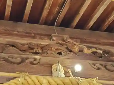 乎疑原神社の芸術