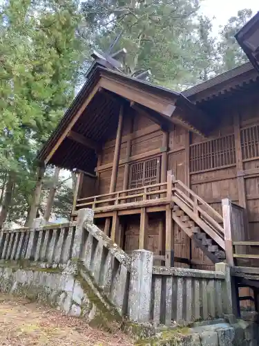 山家神社の{uncategorized: "未分類", other: "その他", undefined: "問題あり", building: "その他建物", grave: "お墓", sacred_gate: "鳥居", guardian: "狛犬", statue: "像", buddha: "仏像", history: "歴史", nature: "自然", garden: "庭園", animal: "動物", pagoda: "塔", temizu: "手水舎", mountain_gate: "山門・神門", sanctuary: "本殿・本堂", subordinate: "末社・摂社", art: "芸術", scenery: "景色", jizo: "地蔵", ema: "絵馬", goshuin: "御朱印", omikuji: "おみくじ", items: "授与品その他", amulet: "お守り", goshuincho: "御朱印帳", eats: "食事", festival: "お祭り", votive_dance: "神楽", shichigosan: "七五三参", wedding: "結婚式", experience: "体験その他", initially: "初詣", around: "周辺", anti_infection: "感染症対策"}