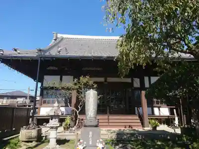 円行寺の本殿・本堂
