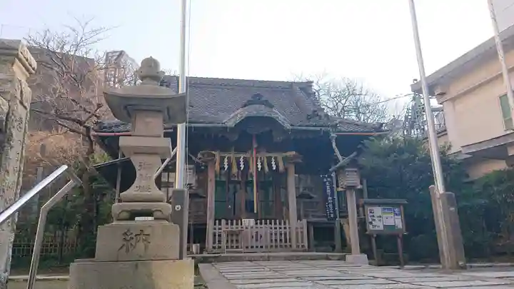 諏訪神社の本殿・本堂