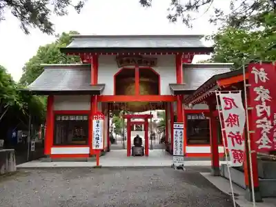 箱崎八幡神社の山門・神門