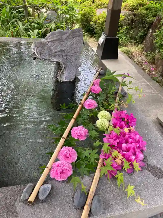 山梨県 昭和町 正覚寺の手水舎