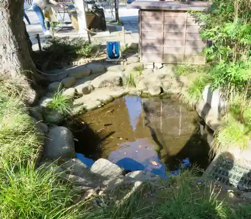 菊田神社の庭園