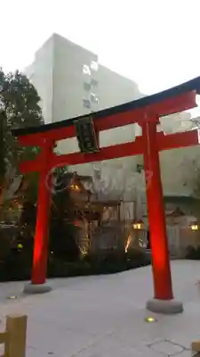 福徳神社（芽吹稲荷）の鳥居