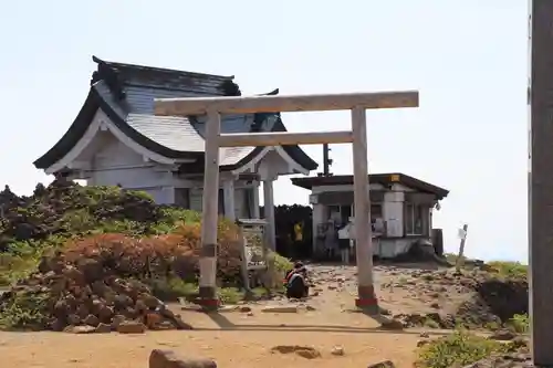 刈田嶺神社(奥宮)の本殿