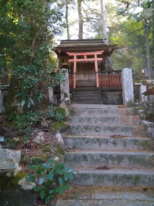 四宮神社の本殿・本堂