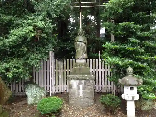 開成山大神宮の像