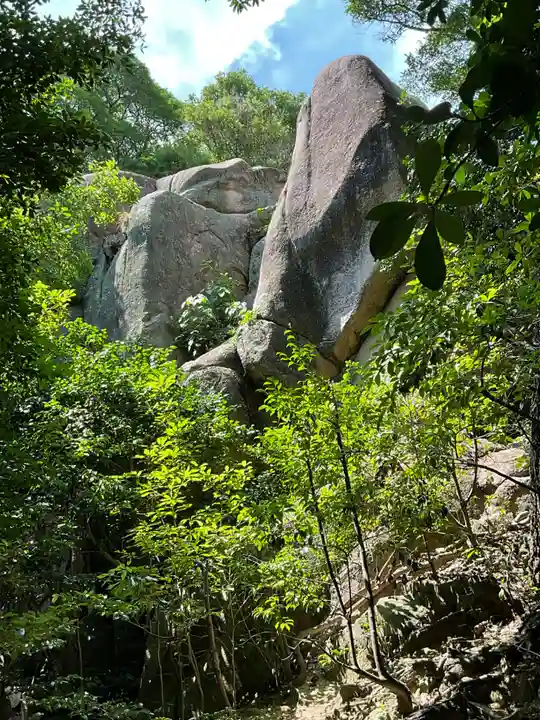 越木岩神社(兵庫県)