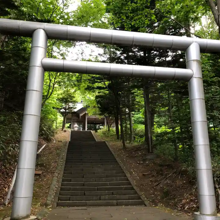 豊富八幡神社の鳥居