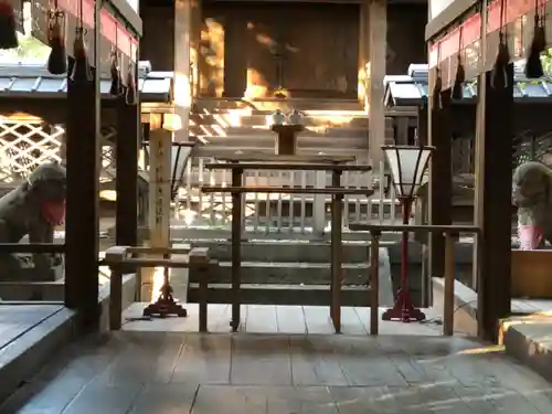 鴨高田神社の本殿・本堂