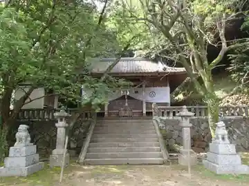 鉾島神社の本殿・本堂