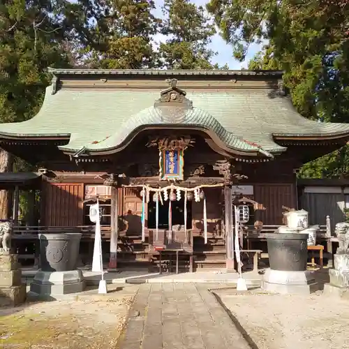 若宮八幡宮の本殿・本堂
