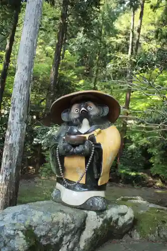 明通寺の狛犬