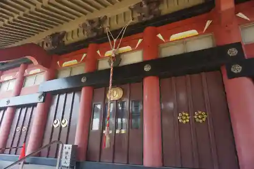 千葉寺の本殿・本堂