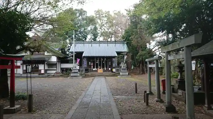伊豆美神社の本殿・本堂