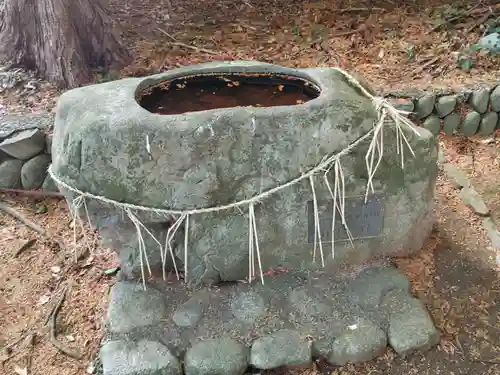 敬満神社の手水