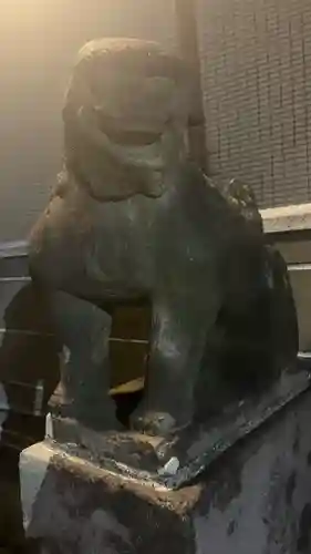 花園神社の狛犬