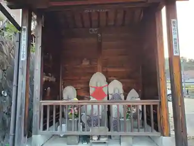 春日神社の地蔵