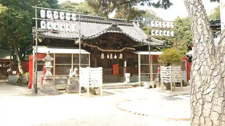 三蔵稲荷神社の{uncategorized: "未分類", other: "その他", undefined: "問題あり", building: "その他建物", grave: "お墓", sacred_gate: "鳥居", guardian: "狛犬", statue: "像", buddha: "仏像", history: "歴史", nature: "自然", garden: "庭園", animal: "動物", pagoda: "塔", temizu: "手水舎", mountain_gate: "山門・神門", sanctuary: "本殿・本堂", subordinate: "末社・摂社", art: "芸術", scenery: "景色", jizo: "地蔵", ema: "絵馬", goshuin: "御朱印", omikuji: "おみくじ", items: "授与品その他", amulet: "お守り", goshuincho: "御朱印帳", eats: "食事", festival: "お祭り", votive_dance: "神楽", shichigosan: "七五三参", wedding: "結婚式", experience: "体験その他", initially: "初詣", around: "周辺", anti_infection: "感染症対策"}