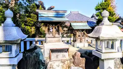 白山社の末社・摂社