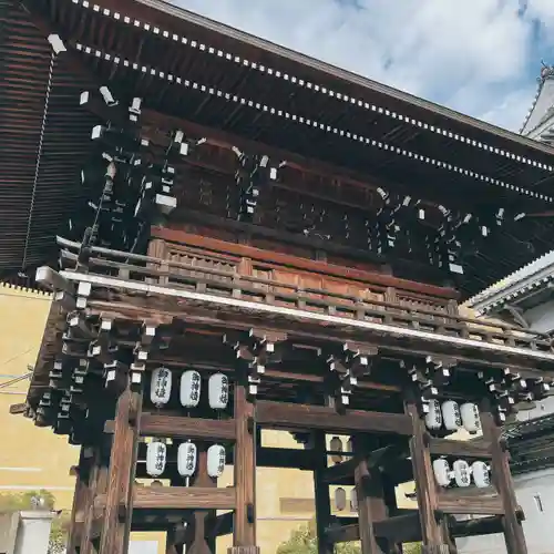小倉祇園八坂神社の山門・神門