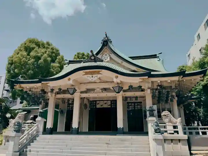 難波八阪神社の{uncategorized: "未分類", other: "その他", undefined: "問題あり", building: "その他建物", grave: "お墓", sacred_gate: "鳥居", guardian: "狛犬", statue: "像", buddha: "仏像", history: "歴史", nature: "自然", garden: "庭園", animal: "動物", pagoda: "塔", temizu: "手水舎", mountain_gate: "山門・神門", sanctuary: "本殿・本堂", subordinate: "末社・摂社", art: "芸術", scenery: "景色", jizo: "地蔵", ema: "絵馬", goshuin: "御朱印", omikuji: "おみくじ", items: "授与品その他", amulet: "お守り", goshuincho: "御朱印帳", eats: "食事", festival: "お祭り", votive_dance: "神楽", shichigosan: "七五三参", wedding: "結婚式", experience: "体験その他", initially: "初詣", around: "周辺", anti_infection: "感染症対策"}