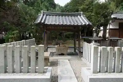 八幡神社の手水舎