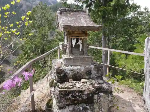 観音院の末社・摂社