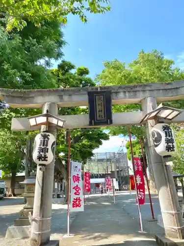 相模原氷川神社の鳥居