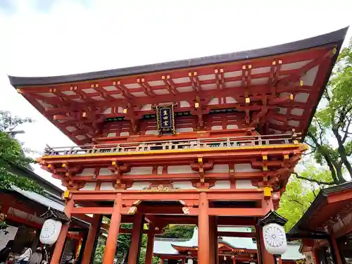 生田神社の山門・神門