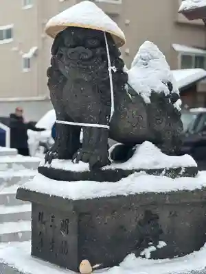 札幌諏訪神社の狛犬
