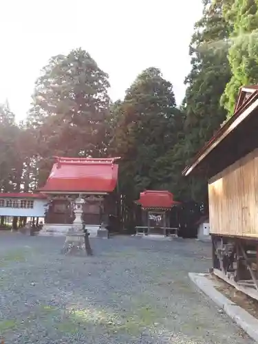 春日神社の建物その他