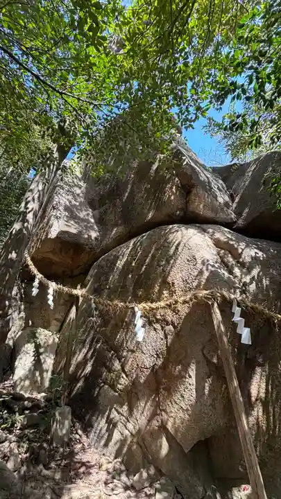 越木岩神社(兵庫県)