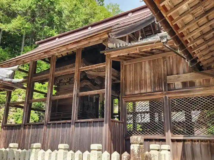 八幡神社の本殿・本堂