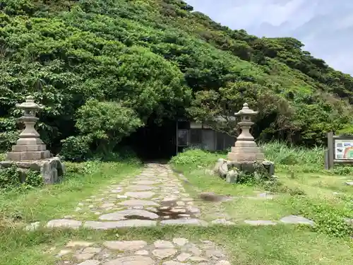 大湊神社（雄島）の塔