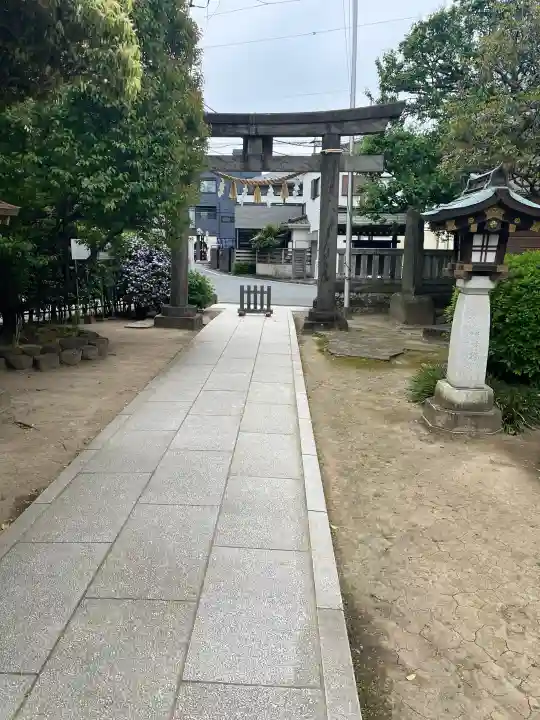 薭田神社の{uncategorized: "未分類", other: "その他", undefined: "問題あり", building: "その他建物", grave: "お墓", sacred_gate: "鳥居", guardian: "狛犬", statue: "像", buddha: "仏像", history: "歴史", nature: "自然", garden: "庭園", animal: "動物", pagoda: "塔", temizu: "手水舎", mountain_gate: "山門・神門", sanctuary: "本殿・本堂", subordinate: "末社・摂社", art: "芸術", scenery: "景色", jizo: "地蔵", ema: "絵馬", goshuin: "御朱印", omikuji: "おみくじ", items: "授与品その他", amulet: "お守り", goshuincho: "御朱印帳", eats: "食事", festival: "お祭り", votive_dance: "神楽", shichigosan: "七五三参", wedding: "結婚式", experience: "体験その他", initially: "初詣", around: "周辺", anti_infection: "感染症対策"}
