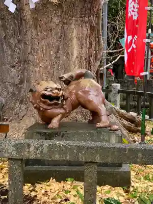 海南神社の狛犬