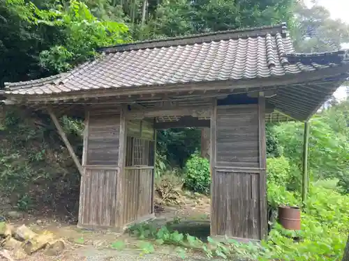 三島神社の山門・神門