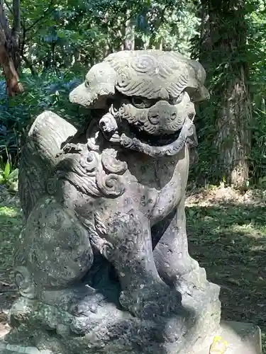 幾春別神社の狛犬