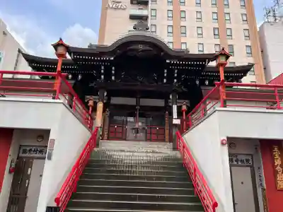 豊川稲荷札幌別院(玉宝禅寺)の本殿・本堂