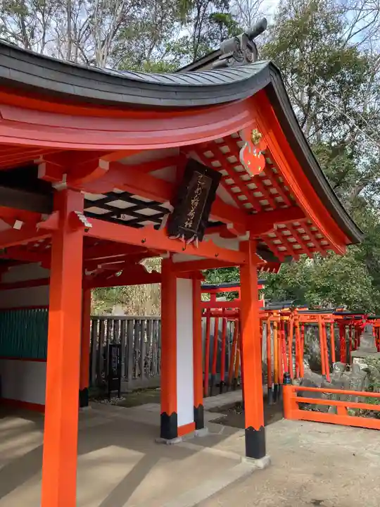 根津神社の末社・摂社