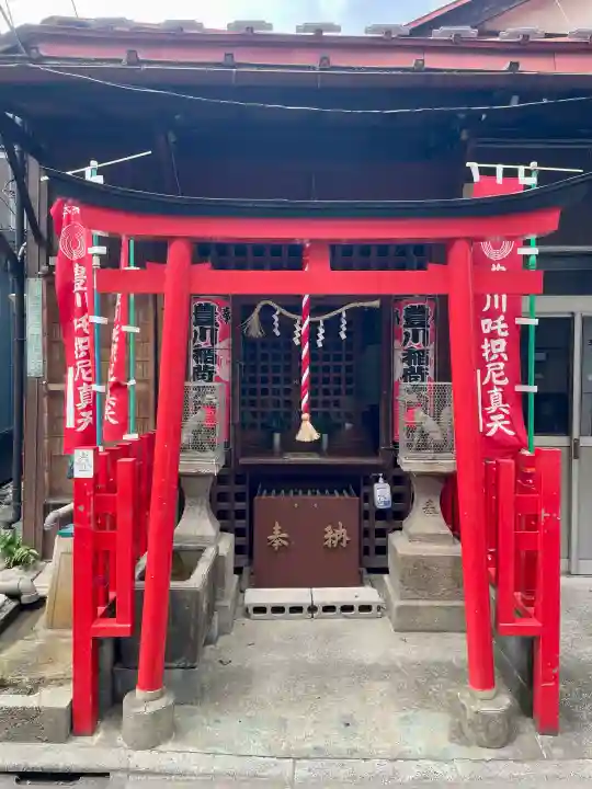 桃園稲荷(東京都)