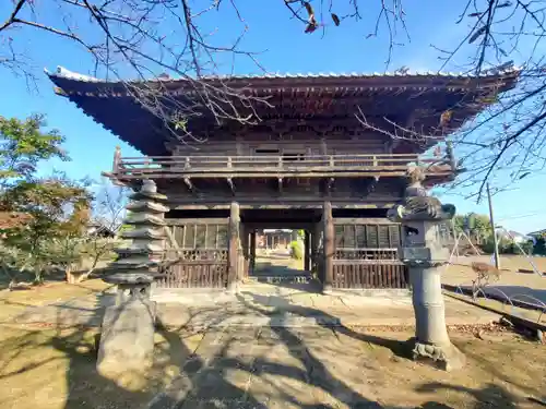 法雲寺の山門